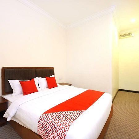 Oyo 750 Comfort Hotel Kota Kinabalu Exterior foto