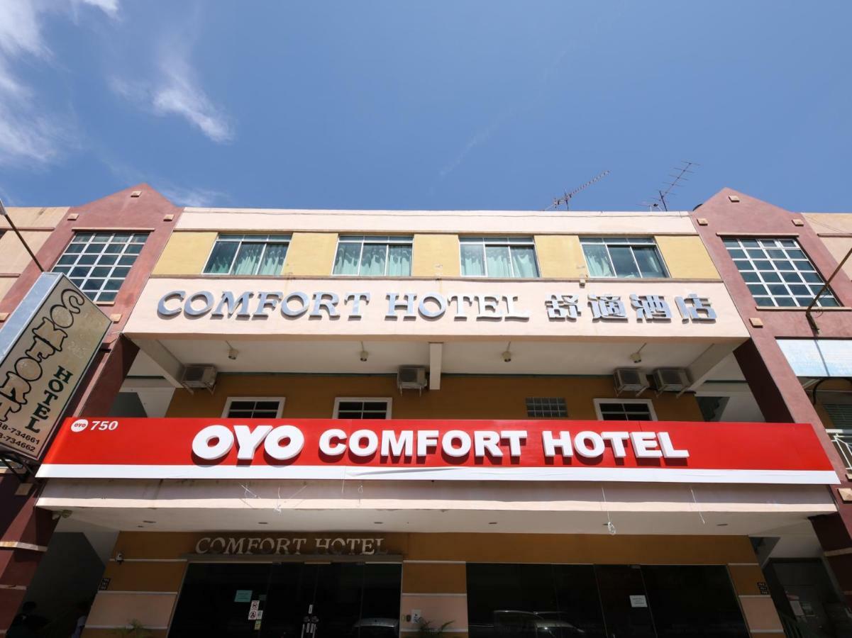 Oyo 750 Comfort Hotel Kota Kinabalu Exterior foto